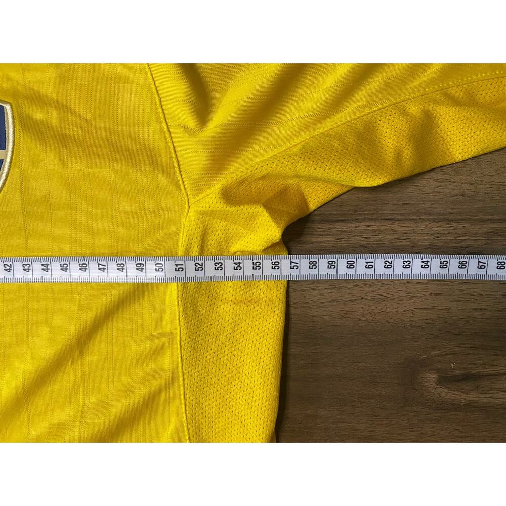 Arsenal | Men’s Large Retro “O2” Jersey - Picture 4 of 5